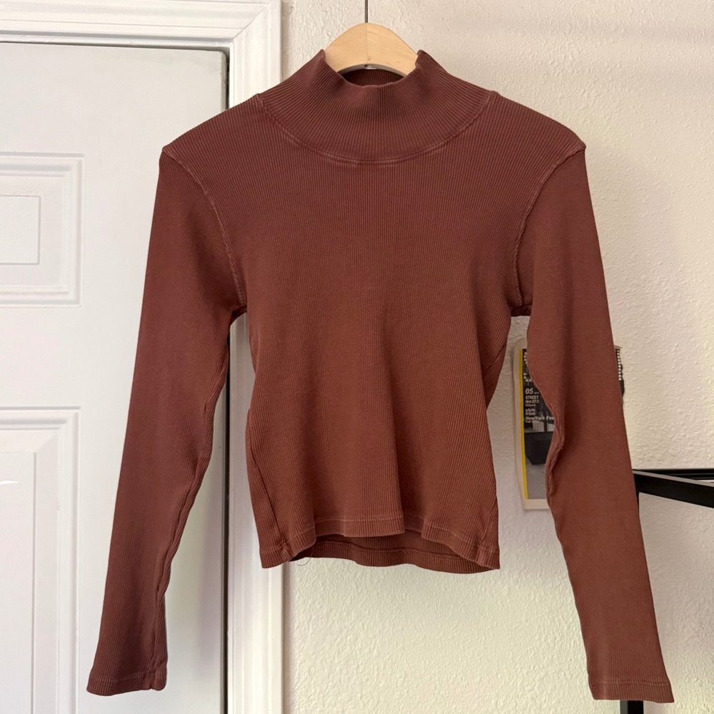 BIG BUD PRESS brown organic cotton rib ribbed mock long sleeve cropped tee top